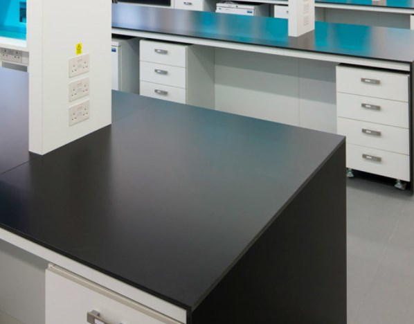 Exploring the chemical shield: the multifaceted world of chemical resistant board